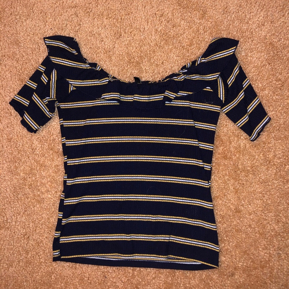 Derek Heart off the shoulder shirt!